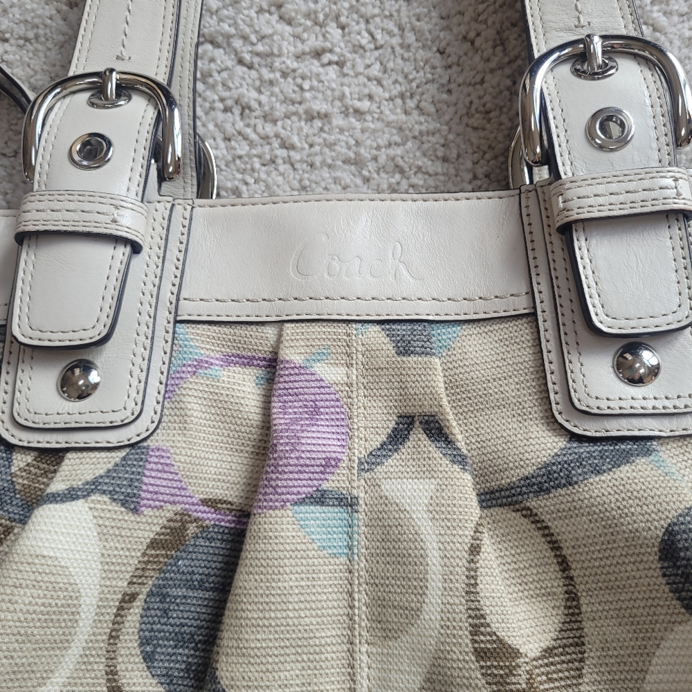 Coach Soho Linen Op Art Tote #16591 White Leather Purple Satin Interior - Picture 4 of 14